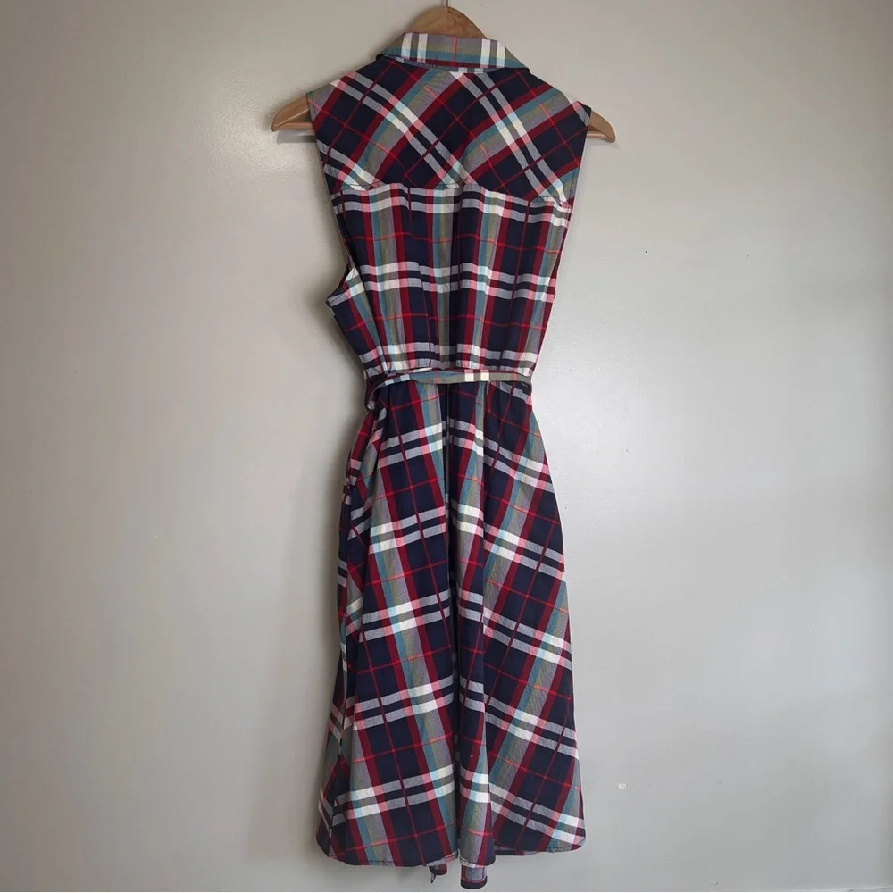 Torrid Women's 1 or 1X Collared Sleeveless Poplin Plaid Skater Dress Pockets EUC - Picture 5 of 8